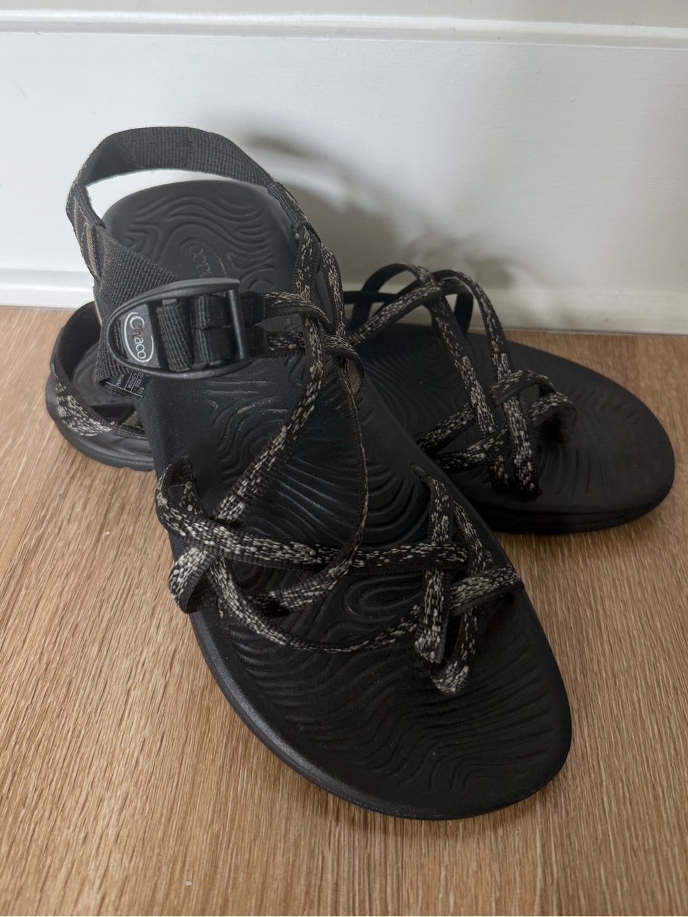 Chaco Women's ZX/2 Cloud Dual Adjustable Straps Cushioned Sandal EcoTread size 9
